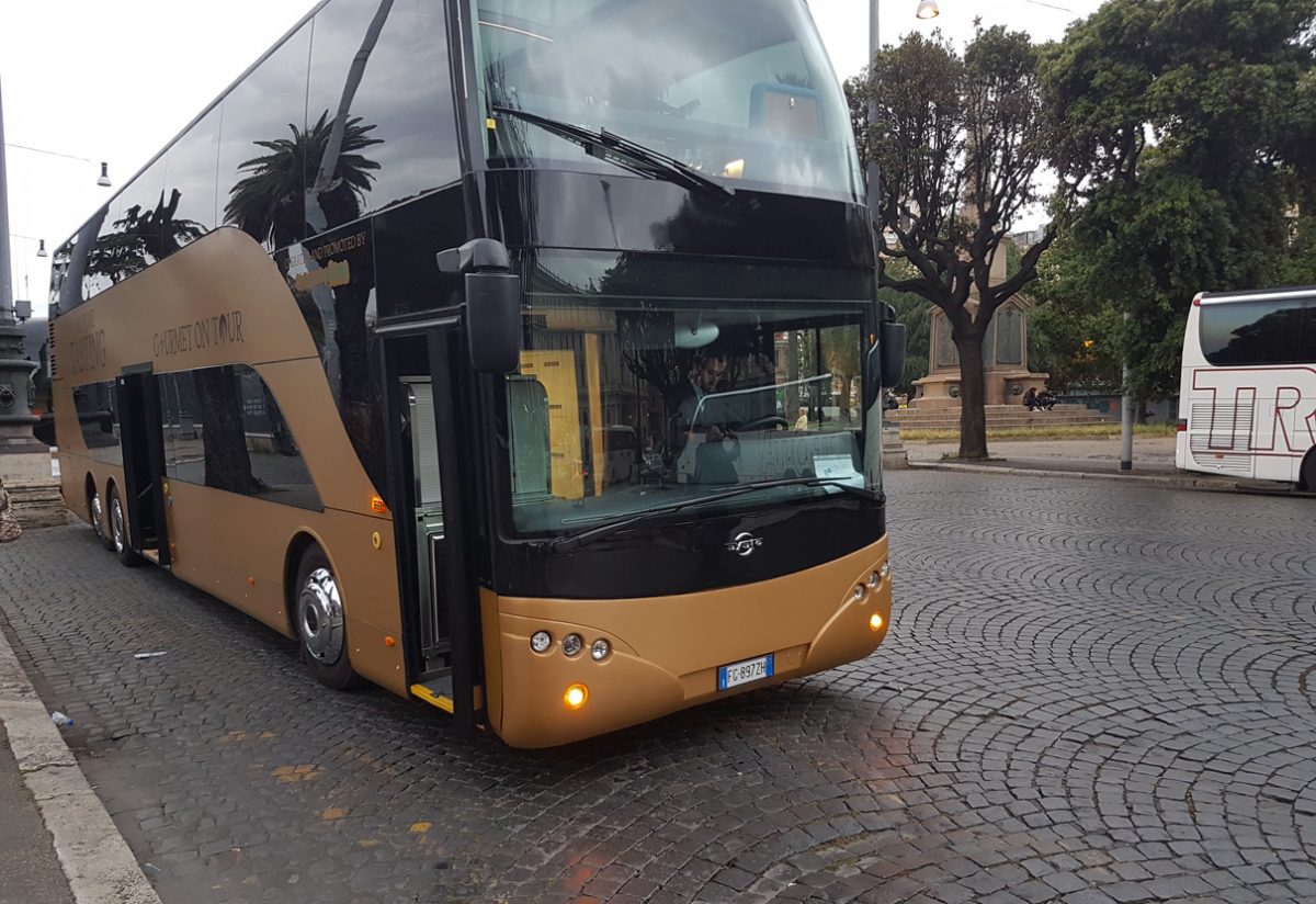 City Sightseeing Roma, l’open bus si trasforma in ristorante stellato