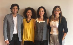 Al centro Mariapia Mancini e Federica Federico con i due piloti-formatori Charlotte Costantini e Roberto Faggin