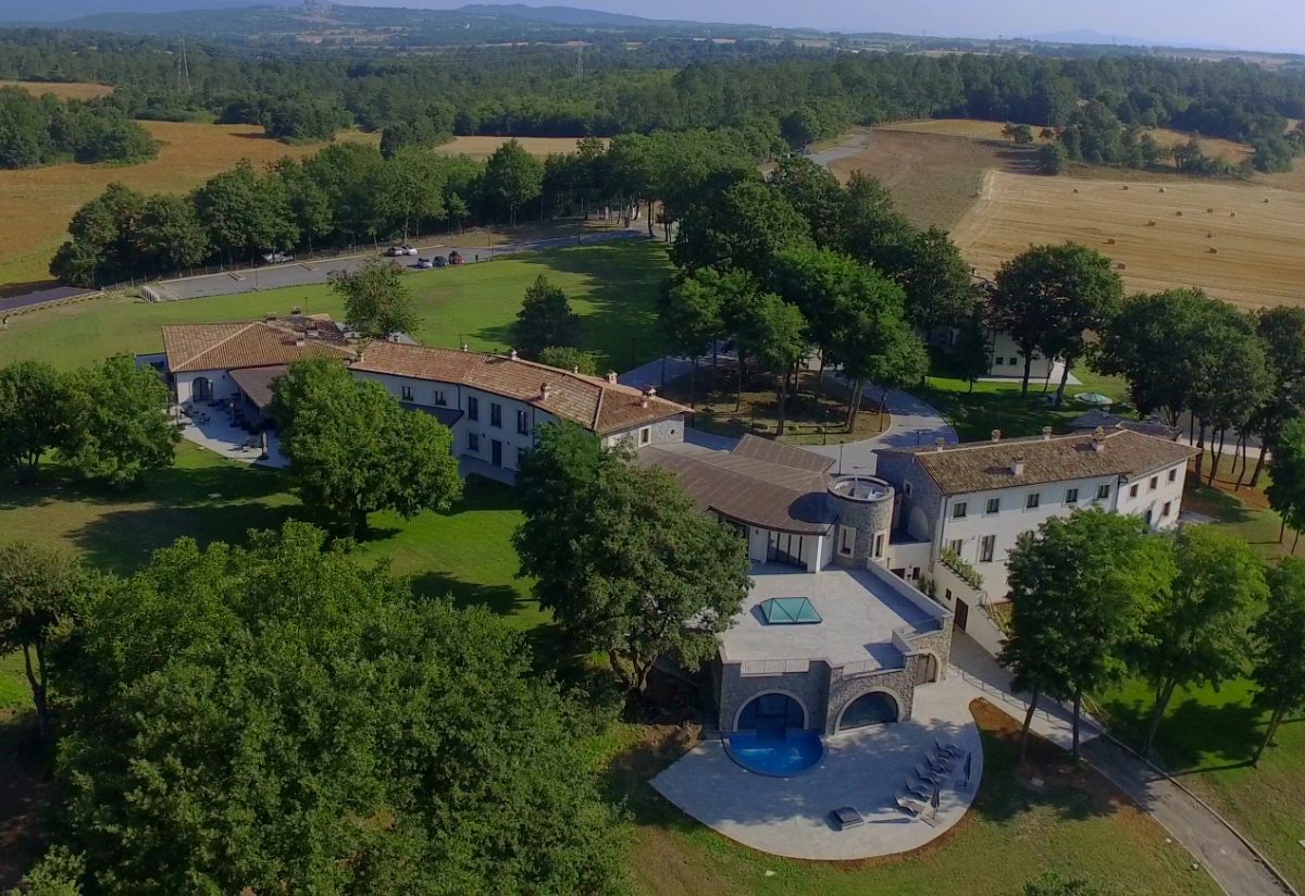 Borgo La Chiaracia, il cuore dell’Umbria a 5 stelle