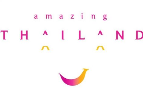 Tat distanzia le lettere del logo Amazing Thailand contro il coronavirus