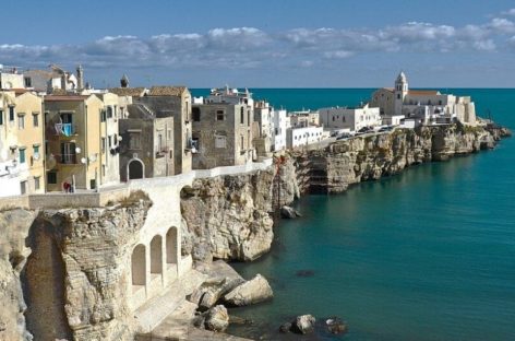 Riapertura e regole, tutti i nodi da sciogliere degli albergatori pugliesi