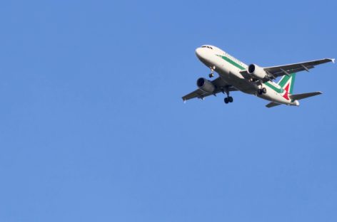 Alitalia di Stato decolla a giugno con 90 aerei
