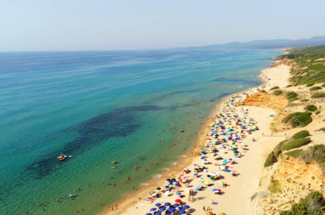 Sardegna, Solinas: “Test negativo o vaccino per chi entra”