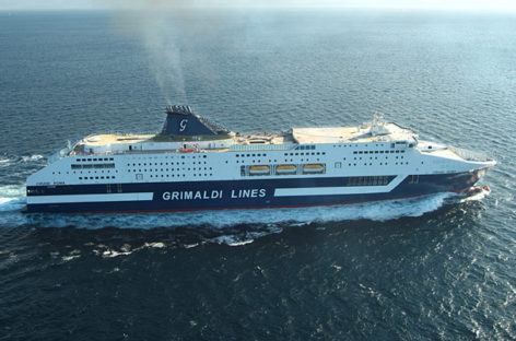 Grimaldi compra navi, terminal e linee da Armas Trasmediterránea