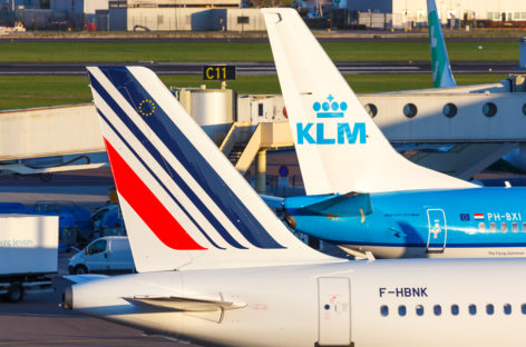 Air France-Klm alza i prezzi e spinge sul carburante green