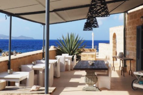 Going debutta a Favignana con due boutique hotel 