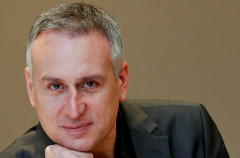 White Consulting-Htms, partnership per Sales & Marketing