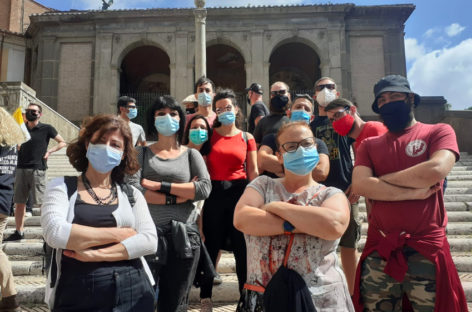 Roma, lavoratori del turismo in piazza: “Reddito garantito fino a fine crisi”