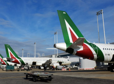 Alitalia, il governo pronto a versare altri 200 milioni