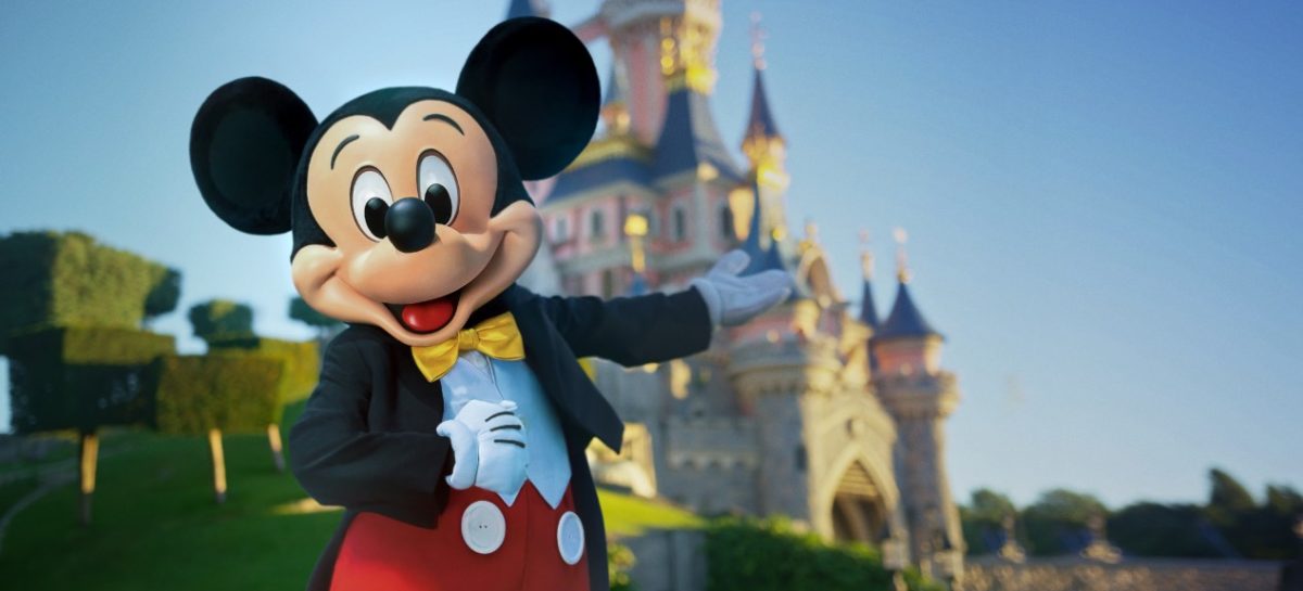 Disneyland Paris lascia aperte le prenotazioni per Natale