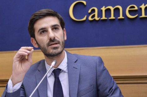 La promessa del Mef: «Risorse per le agenzie nel dl Agosto»