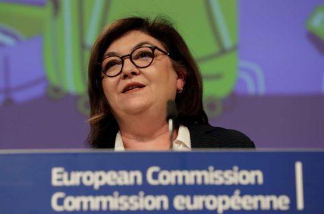 Slot aeroportuali, l’Ue proroga la sospensione al 27 marzo 2021