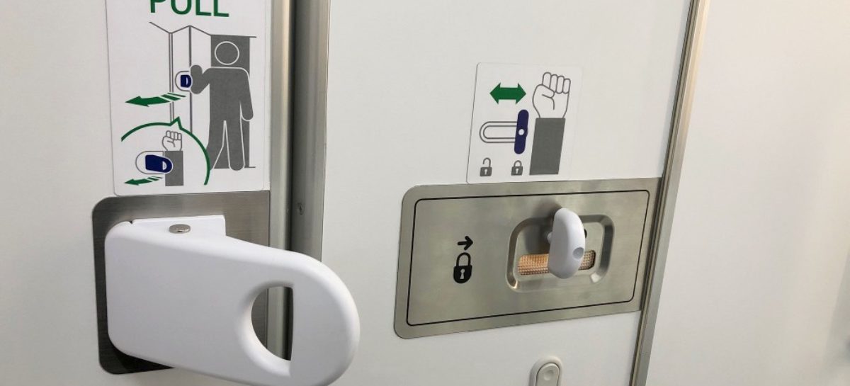 Ana, nella lounge di Tokyo arriva la toilette con porta antivirus