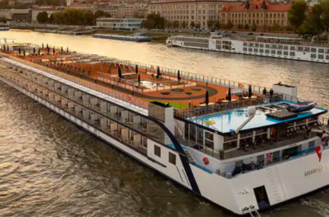 AmaWaterways lancia i pacchetti crociere con hotel e transfer