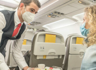 La summer di Iberia: 112 rotte e debutto alle Maldive