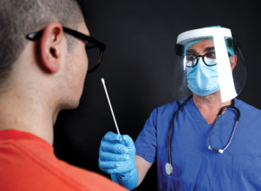 Iata ai governi: “Accettare i test rapidi al posto dei Pcr”