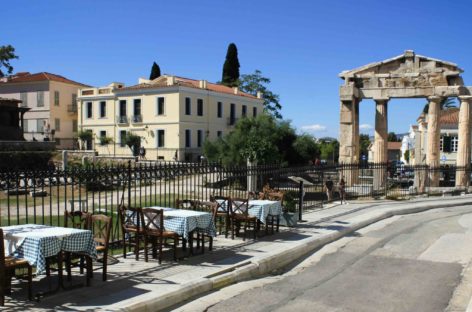 La Grecia dichiara il lockdown fino al 30 novembre