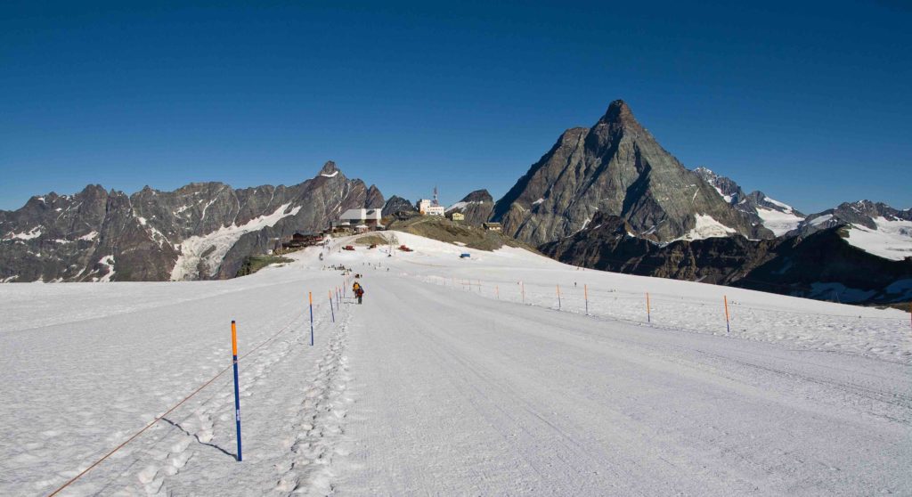 neve cervino montagna impianti sciistici