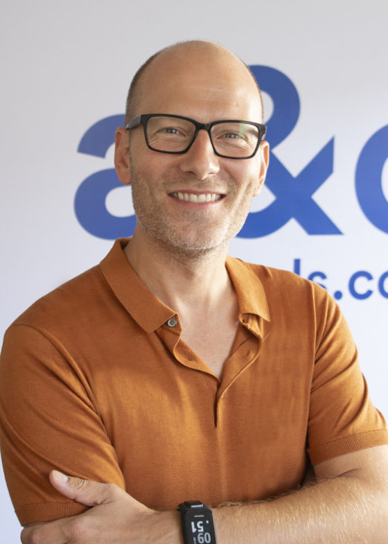 Oliver Winter, ceo AO Hostels