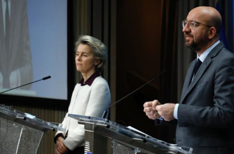 Variante Covid, Ue: viaggi limitati nelle zone rosso scuro