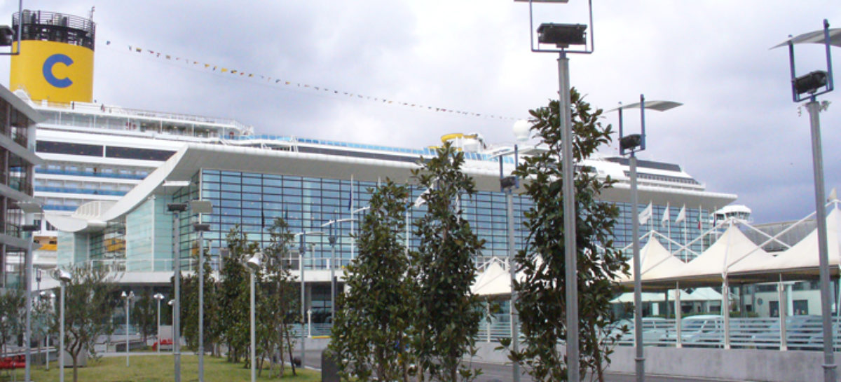 Costa, un centro vaccini al terminal 2 del Palacrociere di Savona