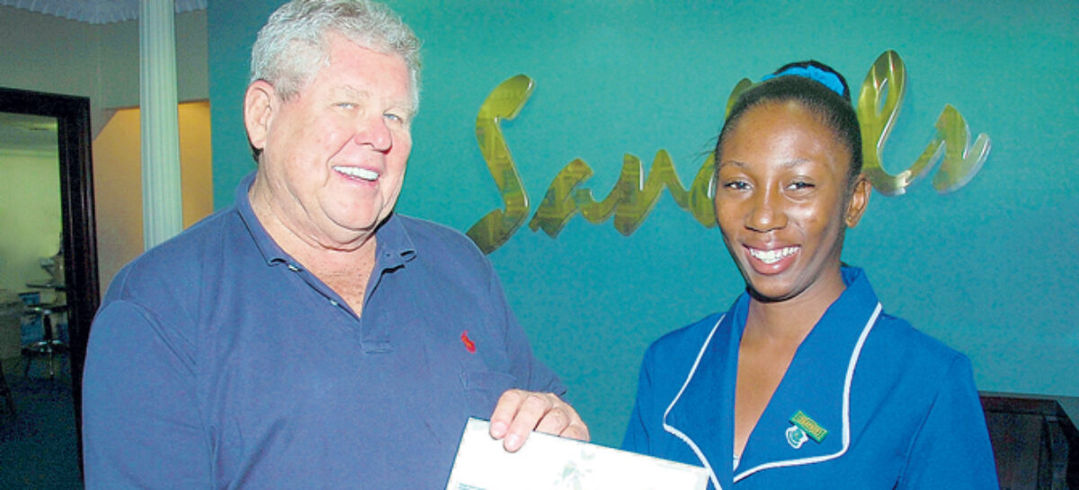 Sandals, borsa di studio in onore del fondatore Gordon “Butch” Stewart