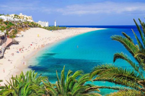 Sussidi, 5 milioni di euro per chi vola alle Canarie