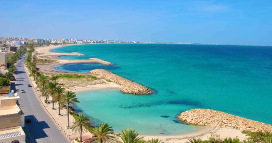 La Tunisia apre le porte ai turisti vaccinati