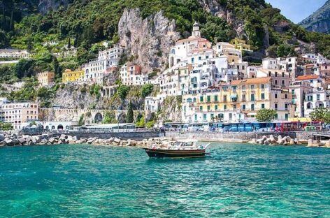 Stati Generali del Turismo a Sorrento, Santanché: «Puntare sul sud»