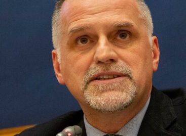 Garavaglia vuole l’hub digitale: «Porterà il turismo al 20% del Pil»