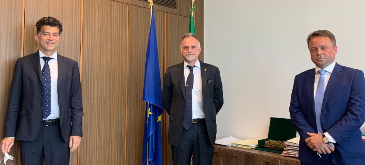 Affitti brevi, il ministro Garavaglia incontra i vertici di Aigab