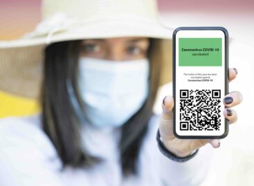 Green pass, firmato il regolamento a Bruxelles