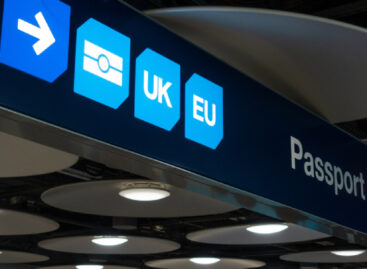 Ora il Regno Unito vuole aprire ai vaccinati da Ue e Usa