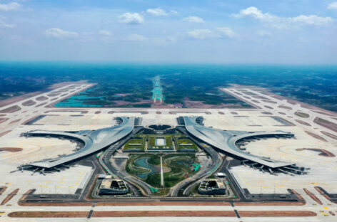 Cina, l’era dei mega aeroporti: apre il Chengdu Tianfu International