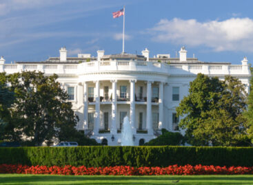 Usa, slitta lo stop ai tamponi dei viaggiatori