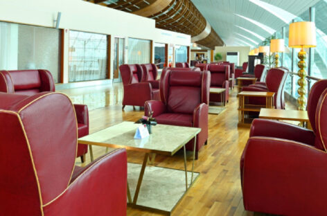 Emirates torna ad accogliere i viaggiatori nella First Class Lounge di Dubai