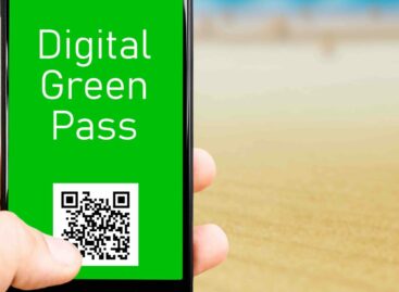 Un green pass dai superpoteri per l’Italia
