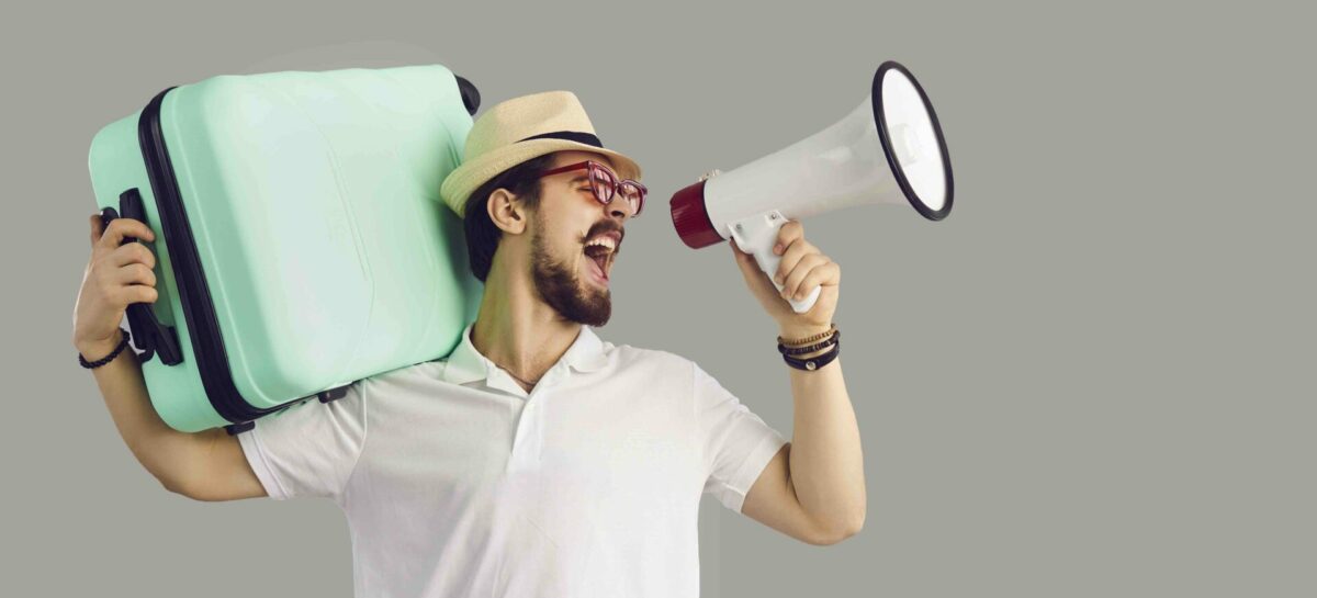 #PrenotainAgenzia, la campagna dell’estate