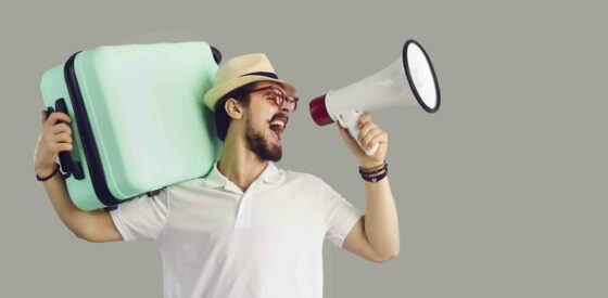 #PrenotainAgenzia, la campagna dell’estate