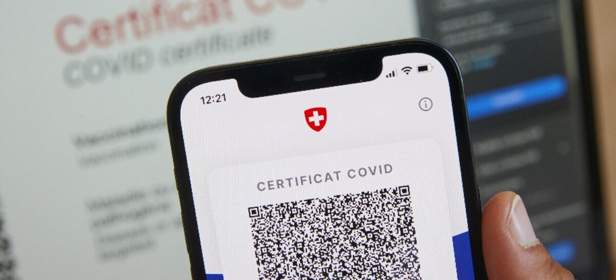 L’Ue riconosce il green pass della Svizzera