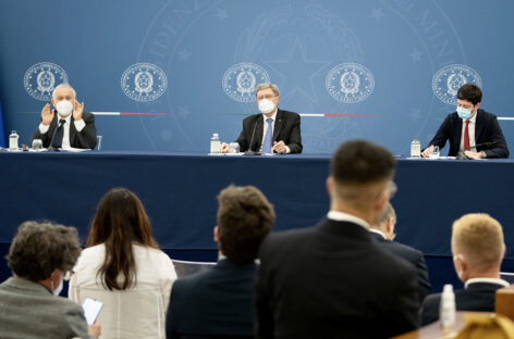 Certificato verde, l’obbligo sarà esteso da settembre ad aerei, treni e navi