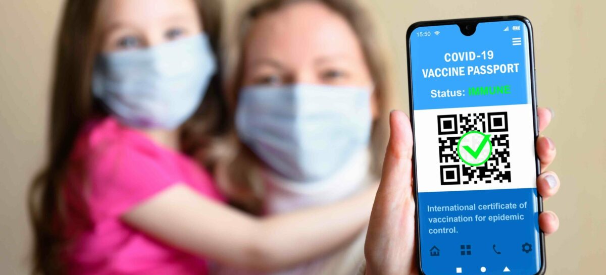 Green pass e riaperture: cosa accadrà adesso