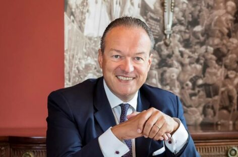 Schroeder resterà alla guida del Gruppo Kempinski