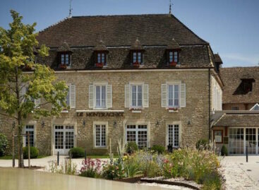 Como Le Montrachet aprirà nel 2022 in Borgogna (Francia)