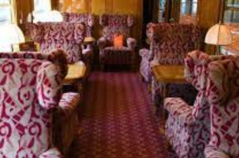 Monsieur Moreau alla guida del Treno della Dolce Vita