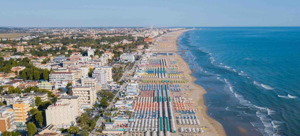 Emilia Romagna, l’estate grandiosa e la normalità perduta: i dati Assoturismo-Cst