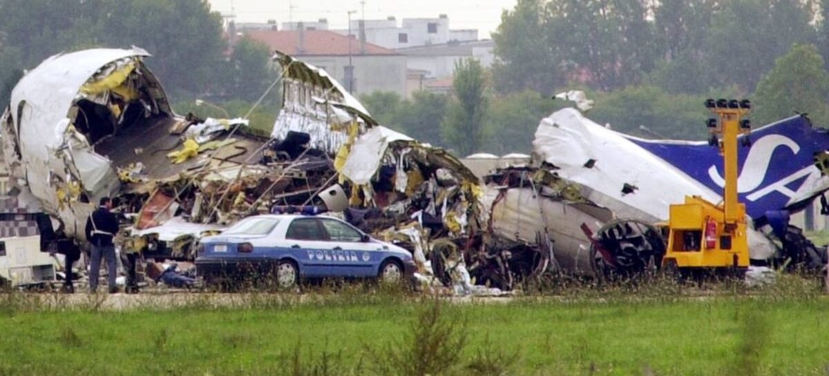 Vent’anni dal disastro di Linate: «La sicurezza è la priorità»