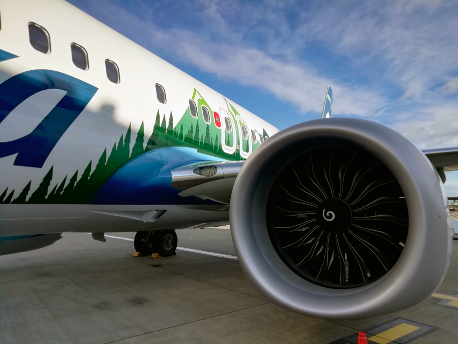 motore_boeing_alaska