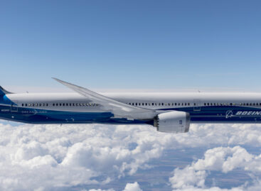 Crepe sulle ali, ispezioni su decine di Boeing 787