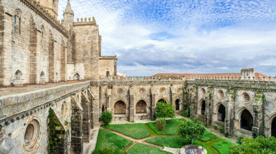 Portogallo coast to coast con i tour itineranti di Shiruq